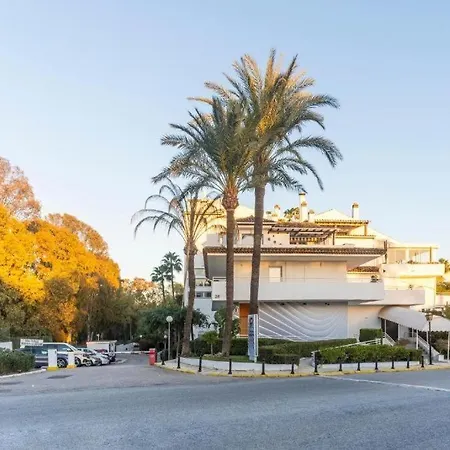 Sea View Nordic Royal Club Apartment Estepona