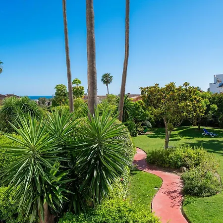 Sea View Nordic Royal Club Apartment Estepona