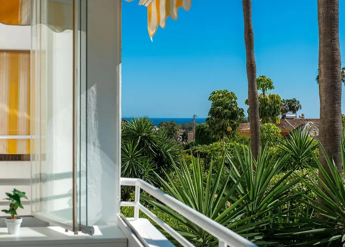 Sea View Nordic Royal Club 埃斯特波纳